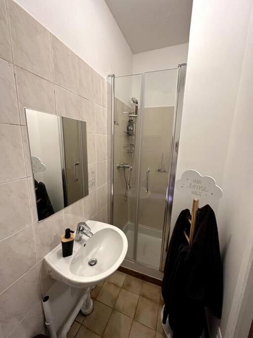 La Tete Dans Les Nuages Apartment อาร์เคยล์ ภายนอก รูปภาพ
